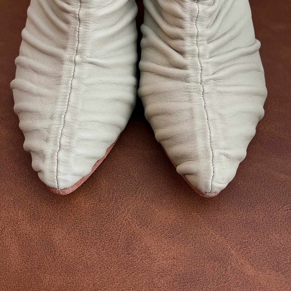 Lovely Huma Blanco mules, organic shaped elegance - Picture 7 of 10